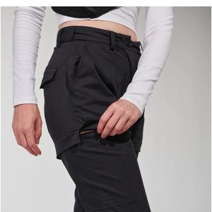 COPY - Tropicfeel zip off pants NEW size Medium (8-10 women’s) travel pants